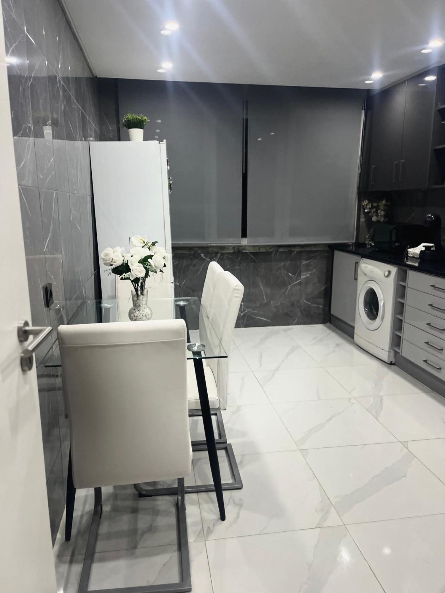N3 Apartment 阿马多拉 外观 照片