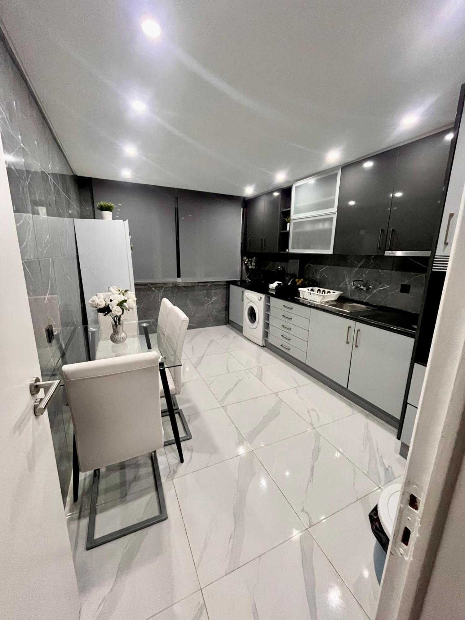 N3 Apartment 阿马多拉 外观 照片